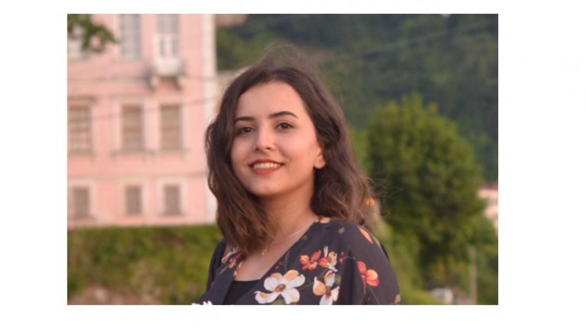 Derya KOCATEPE - İngilizce Öğretmeni