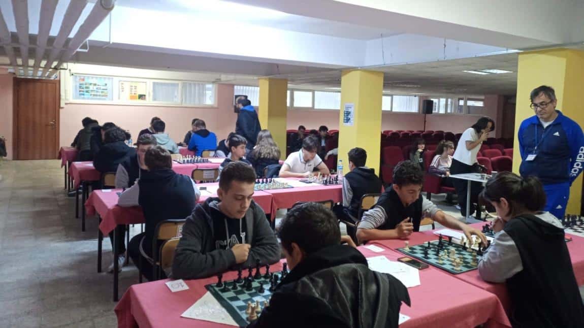 Okulumuzda 4'ncüsü Düzenlenen Geleneksel Satranç Turnuvası Başladı